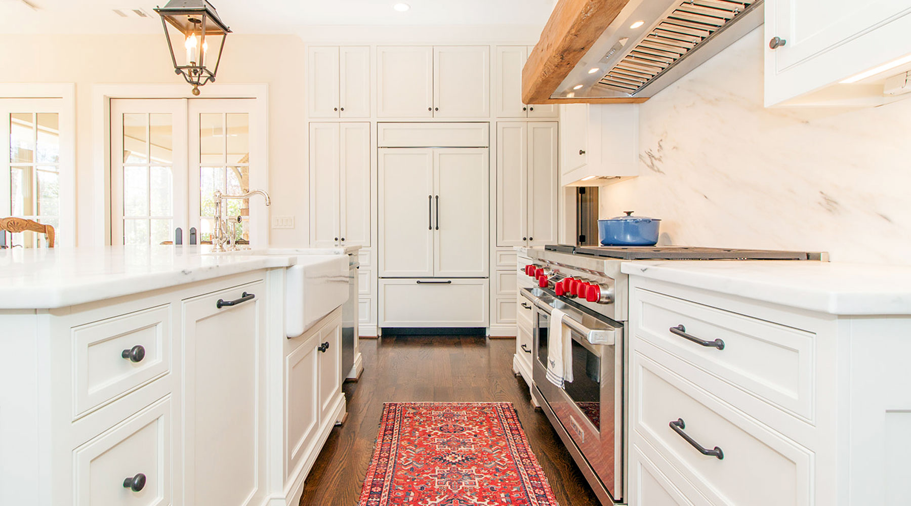 cherry kitchen cabinets