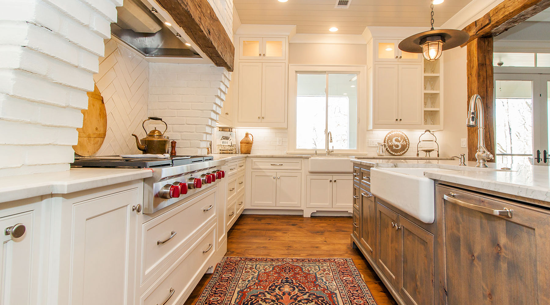 cherry kitchen cabinets